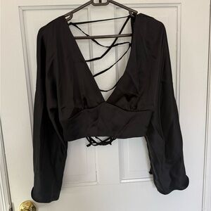 Zara Black Cropped V-Neck Top with Lace-Up Back